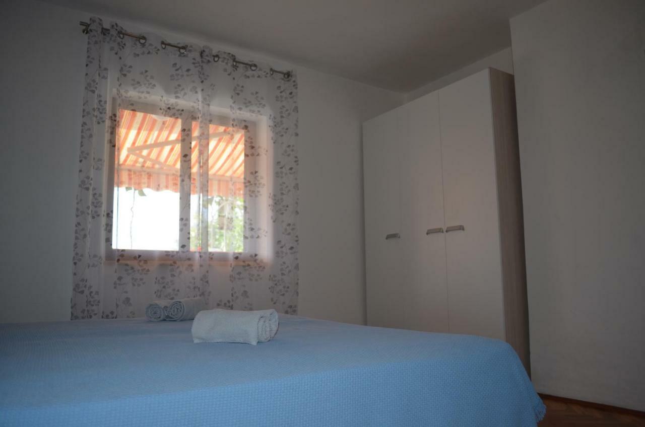 Mare Apartment *