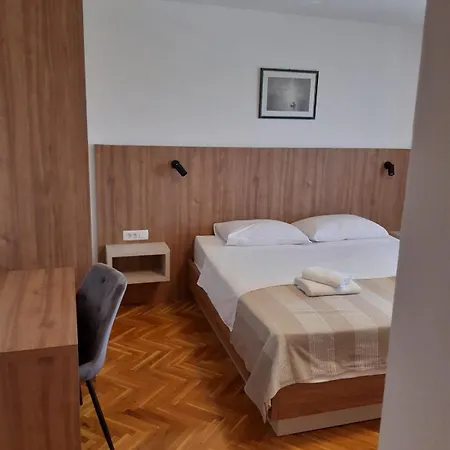 Apartments Mare Malinska Exterior photo