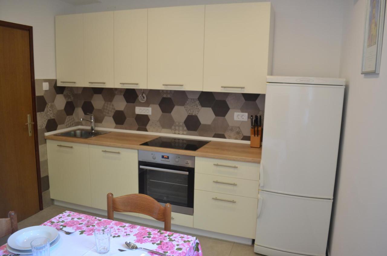 Mare Apartment *