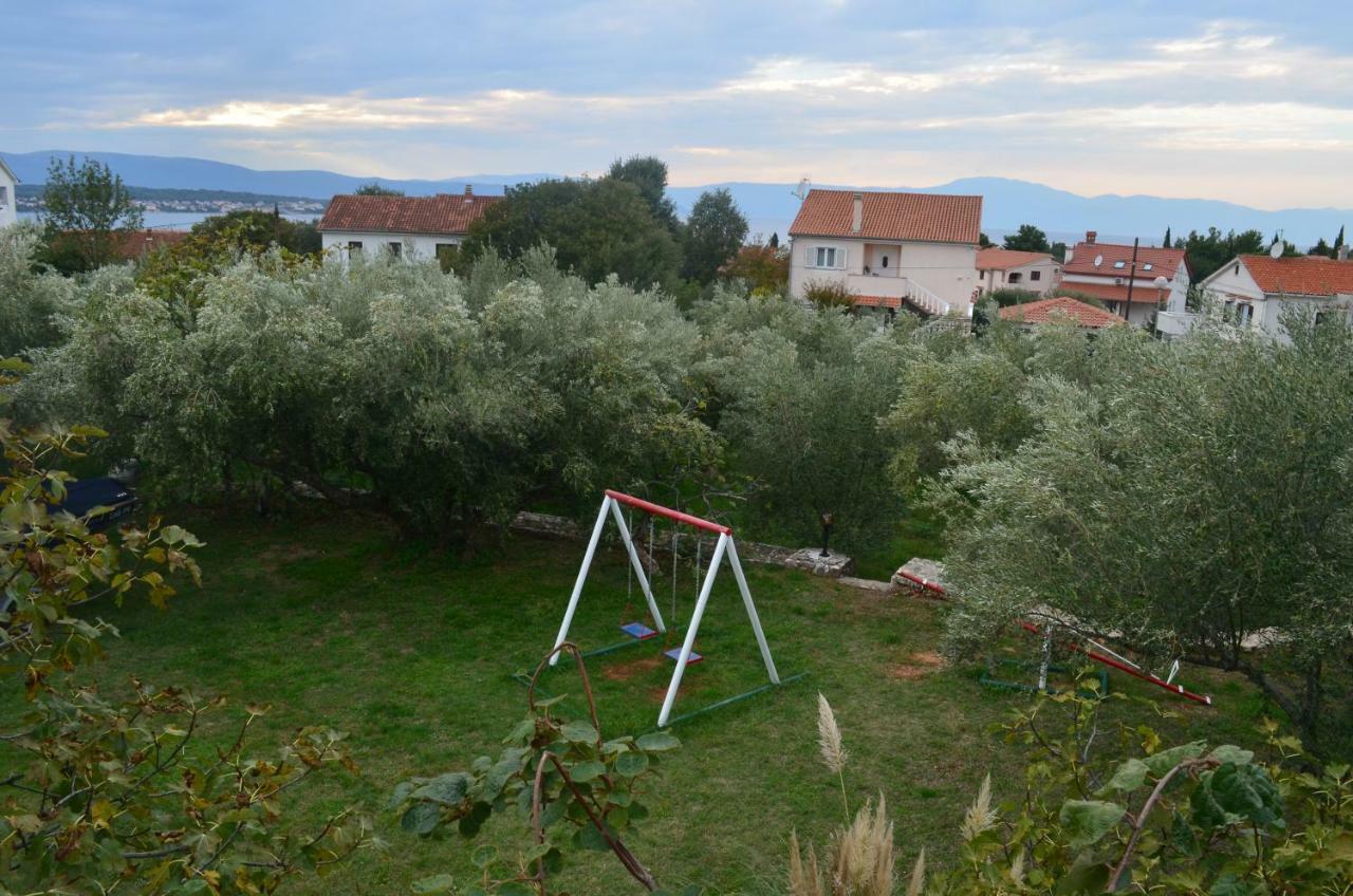 Apartment Mare Malinska