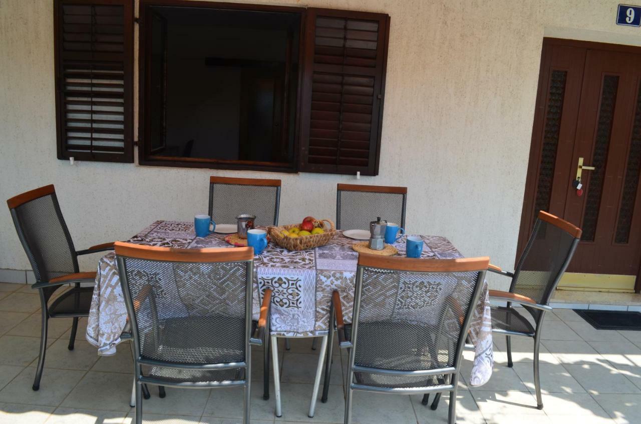 Mare Apartment *